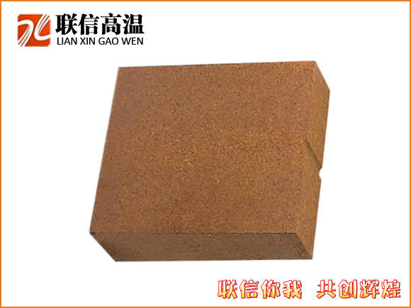 方鎂石尖晶石磚